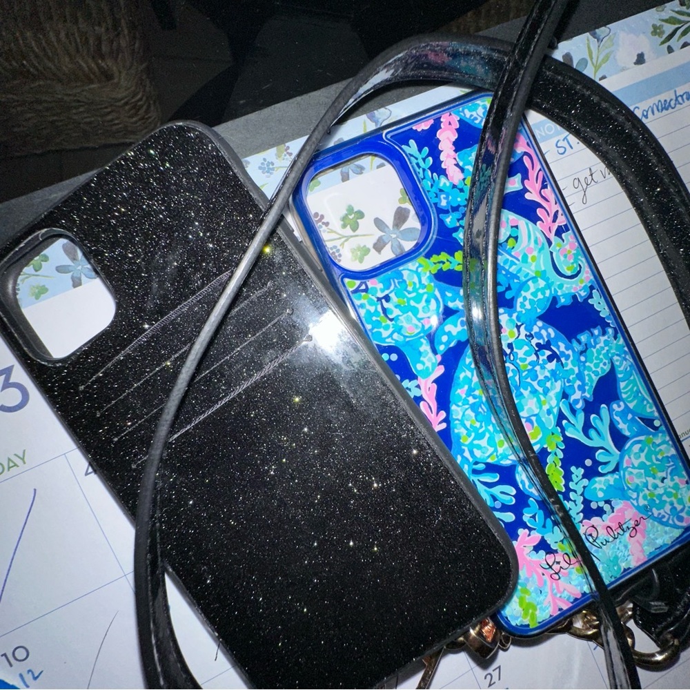 ✨IPhone 11 Regular Phone Cases✨